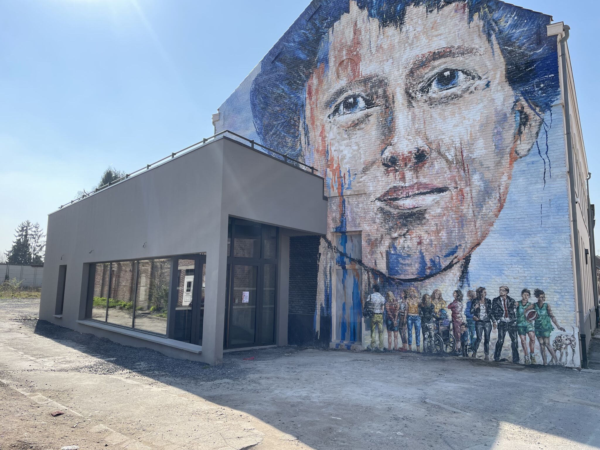 Réalisation: Maison natale Louise de Bettignies - Menuiseries aluminium et serrurerie